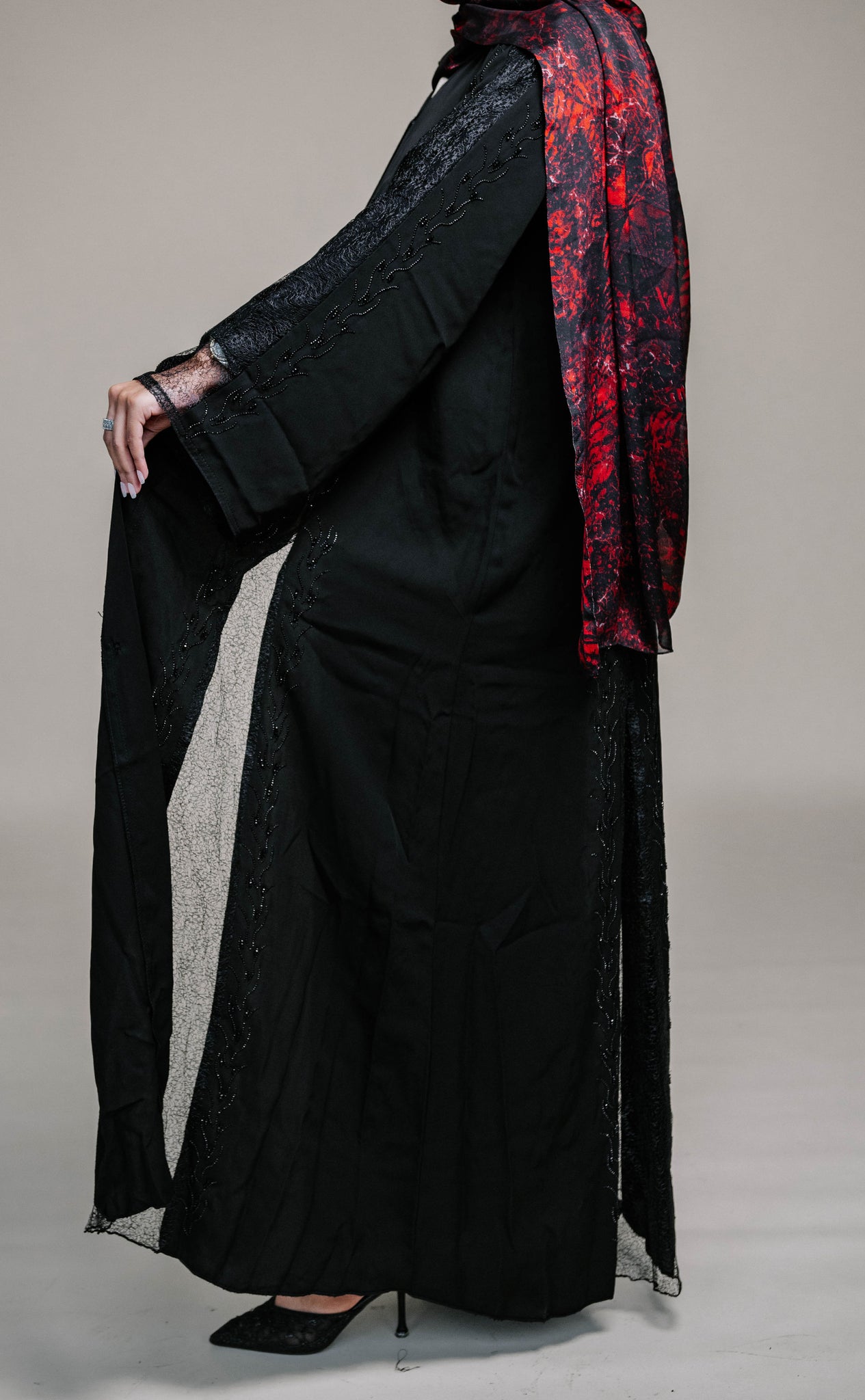 Maha Luxury Abaya